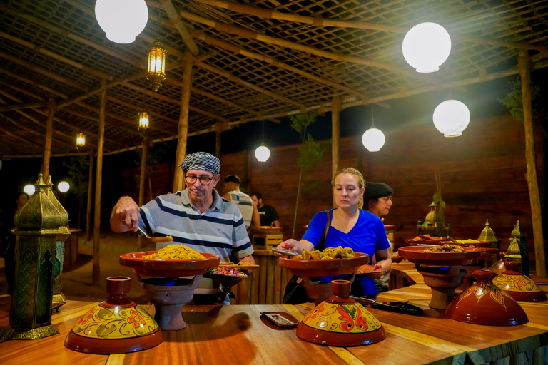 Experiencia en tienda en safari en el desierto de DubáiDesierto y experiencia VIP de 1 día en campamento de lujo