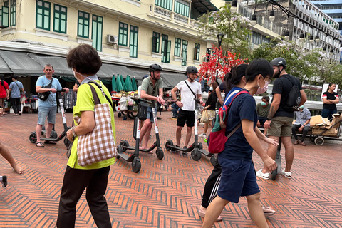 Bangkok: Recorrido en e-Scooter por el Barrio Chino con Arte Callejero