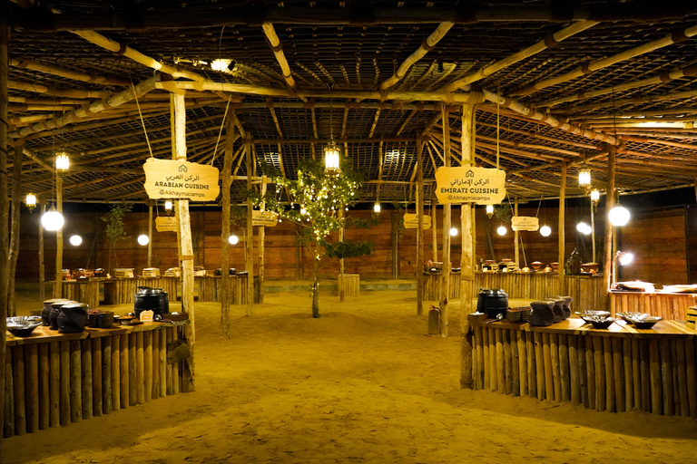 Experiencia en tienda en safari en el desierto de DubáiSafari por el desierto y campamento VIP de lujo