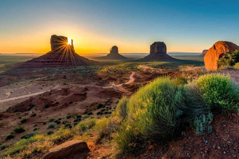 Vegas: Antelope Canyon, Monument Valley, & Grand Canyon Tour Triple Room Shared Tour w/ pick up