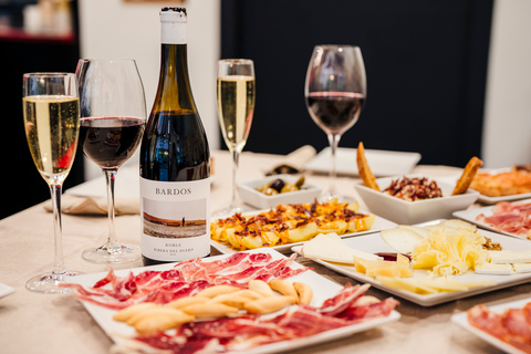 Jamón, Cheese and Wine Experience near Sagrada Familia Barcelona: Jamon, Cheese, and Wine Tasting Experience