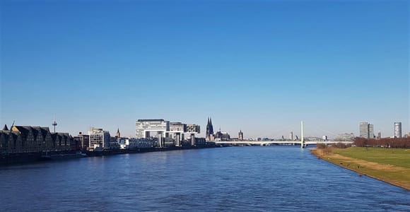 Köln: Geführte E-Bike Panorama Tour