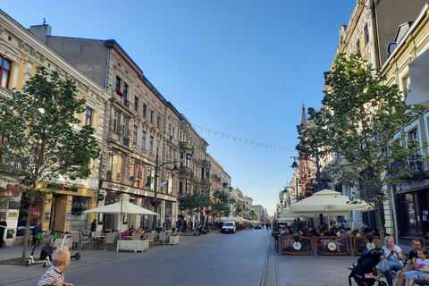 Lodz: Standard Walking Tour – 2 Hours of Urban Stories