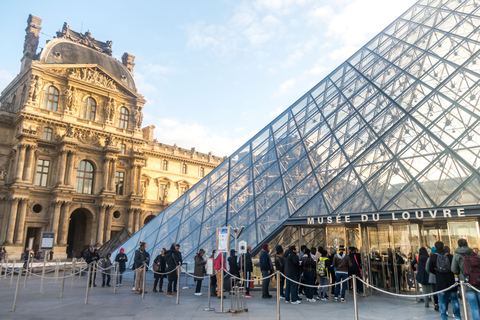 Parijs: 2 uur durende rondleiding in het Louvre Museum met gereserveerde toegangGroepsreis