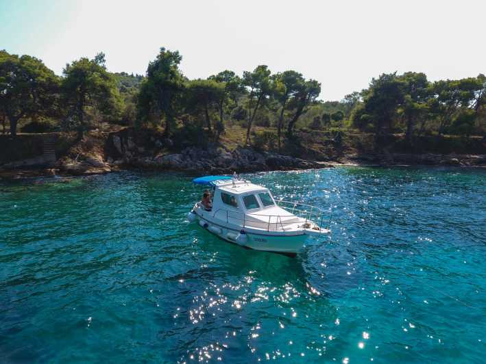 Zadar: Półdniowa wycieczka łodzią ze sprzętem do snorkelingu i napojami