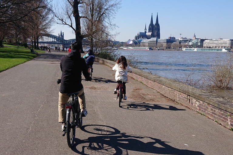 Cologne: Guided E-Bike Panorama Tour