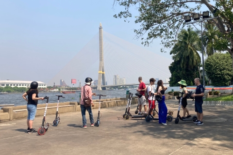 Bangkok: Visita guiada en E-Scooter por la Ciudad Vieja