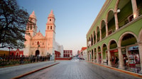 Viaje de día guiado de Mérida, Becal y Campeche - Housity
