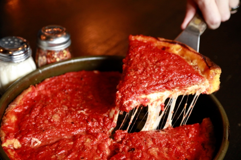 Chicago: piesza wycieczka z przewodnikiem po pizzerii z degustacjami