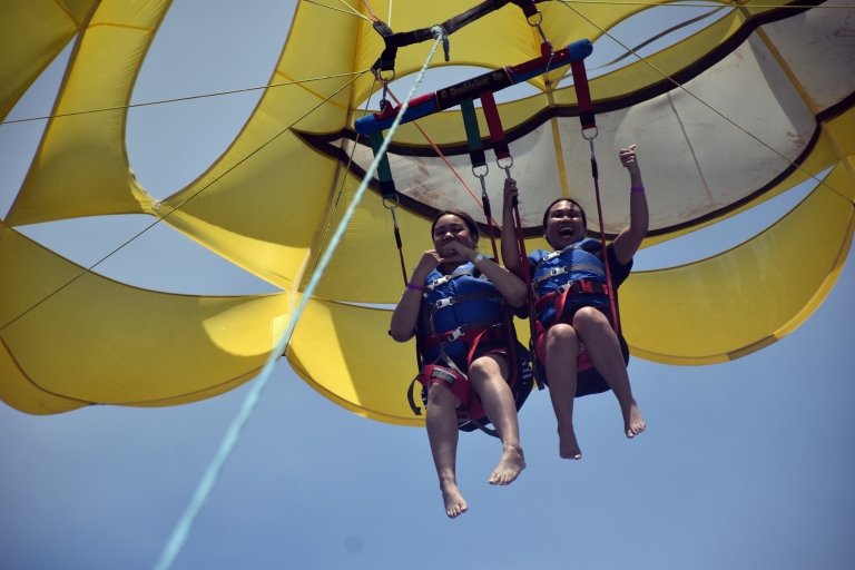 Oahu : Parachute ascensionnel à WaikikiParachute ascensionnel à Waikiki