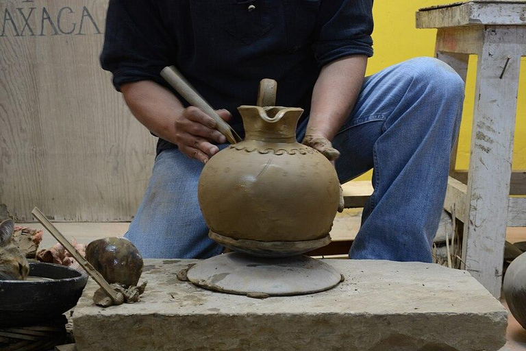 Oaxaca: Monte Albán, Artisan Traditions, and Ancestral Mezcal