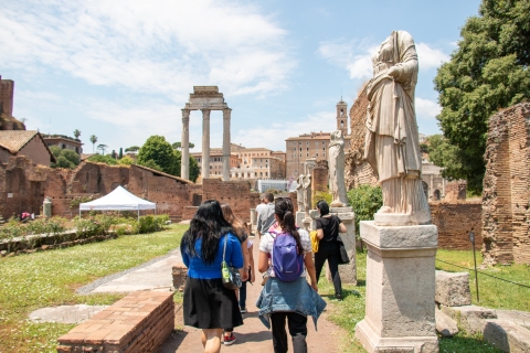 Roma: tour de gladiadores del Coliseo para niños y familiasTour familiar por la tarde en italiano