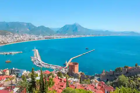 From City of Side: Alanya Tour with Lunch, Boat & Cable Car