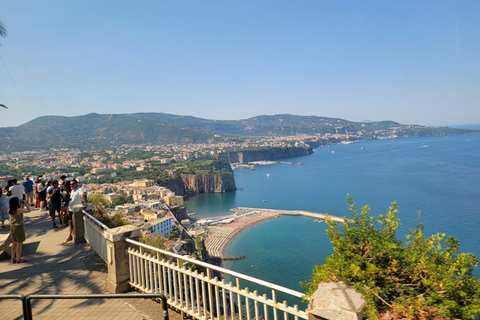 Depuis Rome : Pompéi et Sorrente en petit groupe