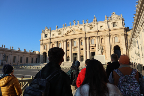 Cité du Vatican : visite de la basilique, du dôme et des tombeaux papaux