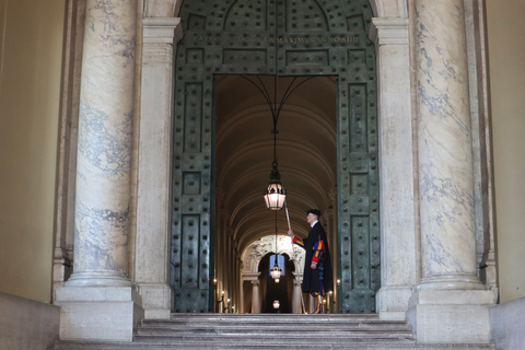 Rome: visite de la basilique Saint-Pierre avec ascension du dôme tôt le matin