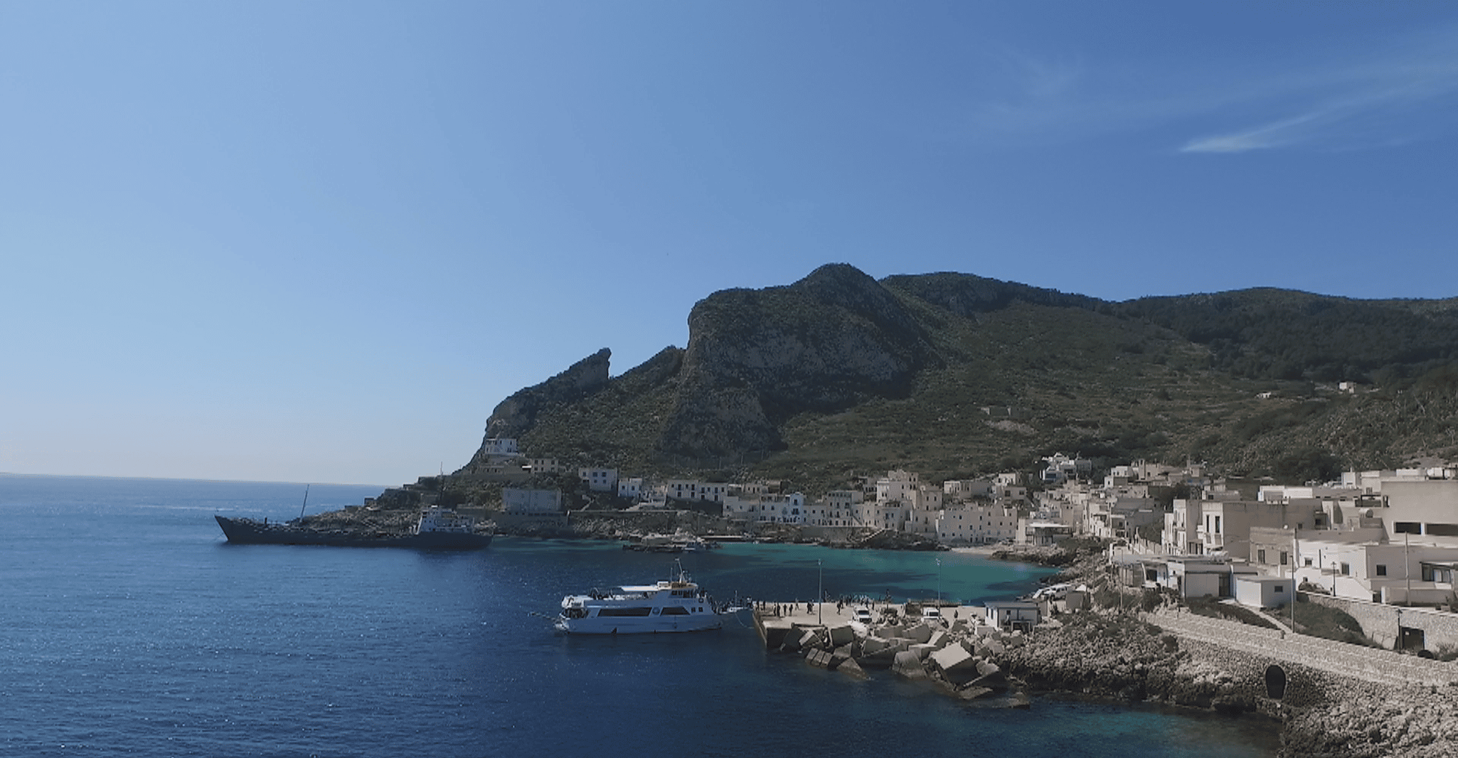 De Trapani, Favignana y Levanzo Boat Tour - Hizvo