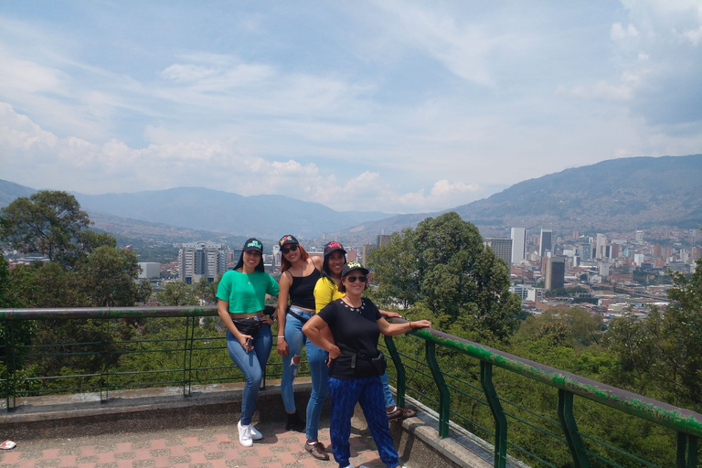 Medellin: Stadtrundfahrt und Graffitis