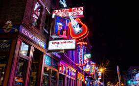 Nashville: Ghosts, Boos and Booze Haunted Pub Crawl