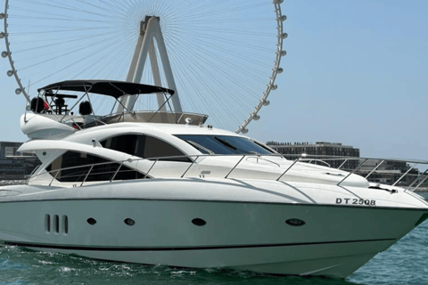 Dubai: Private Yacht Sightseeing Cruise with Swimming