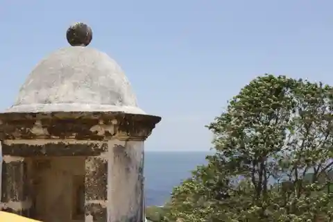 Visite de la ville de Campeche : découverte de la ville fortifiée.
