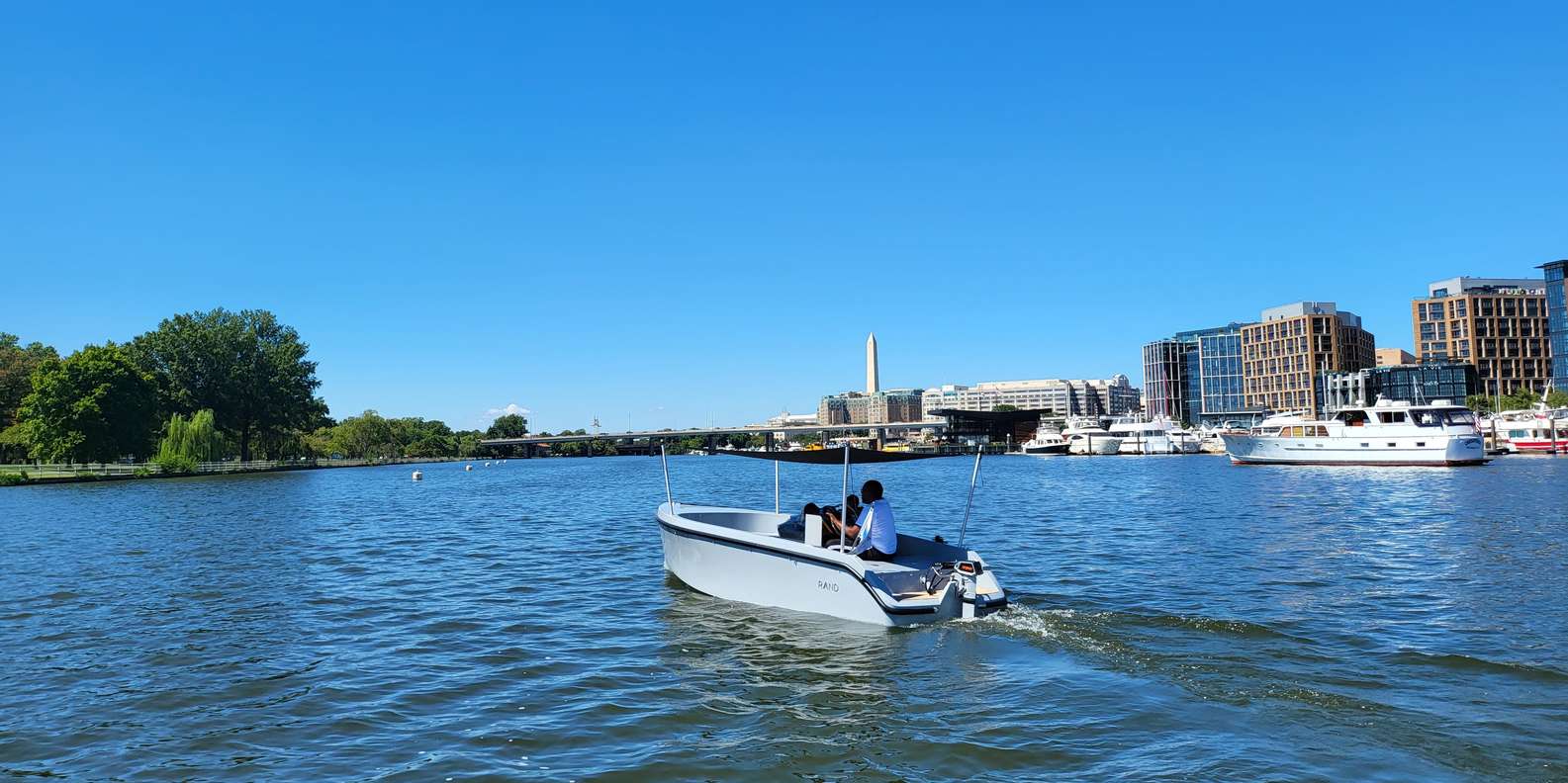 Take a boat ride along the Potomac with GoBoat U.S.A.