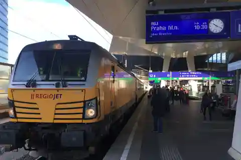 Von Krakau aus: Bustransfer zum/vom Wiener Hauptbahnhof