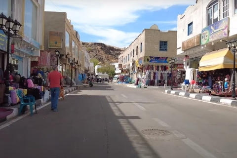 Sharm El Sheikh: privérondleiding door de stad met diner met zeevruchten