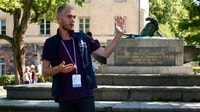 Van Helsinki, Ferry Ride to Suomenlinna & Walking Tour - Housity
