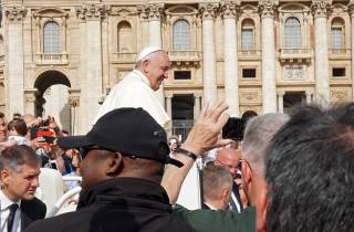 Rom: Erlebnis Papstaudienz mit Papst Franziskus