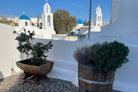 Santorini: Experiencia Privada de Vinos Magnum en 5 BodegasExperiencia de vino magnum de Santorini