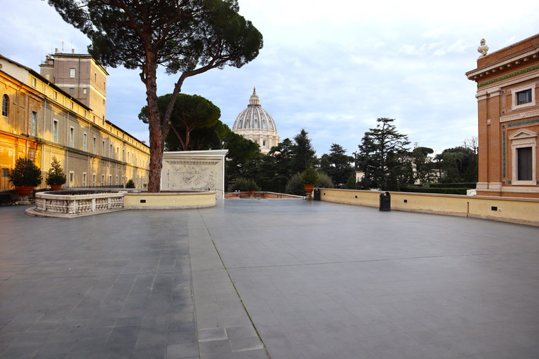 Vaticano: Tour veloce dei Musei, della Cappella Sistina e della BasilicaVaticano: Tour dell&#039;accesso più antico