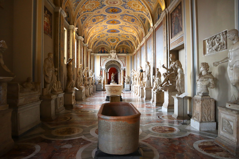 Vaticano: Tour veloce dei Musei, della Cappella Sistina e della BasilicaVaticano: Tour dell&#039;accesso più antico