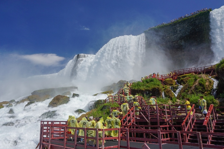 Niagara Falls, USA: Walking tour w/Cave and Maid of the Mist