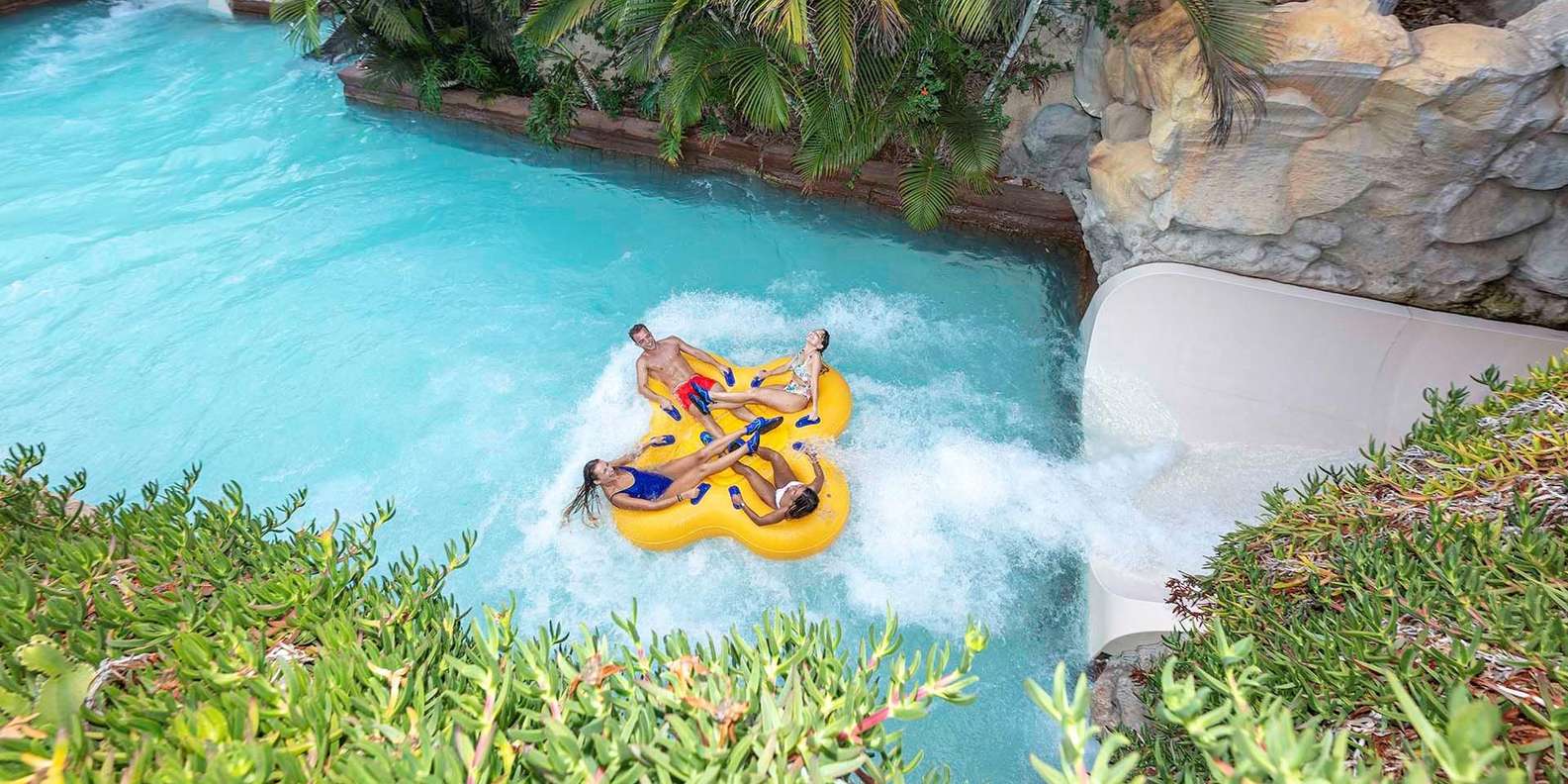 Tenerife: Siam Park Entrance Ticket & Round-Trip Transfer