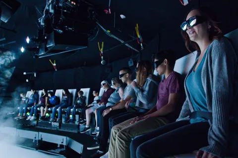 Flyer Theatre, 7D Ride e Laser Maze Combo
