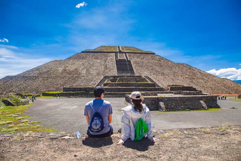 Von MexikoStadt aus Heißluftballon & Fahrrad Tour in Teotihuacan