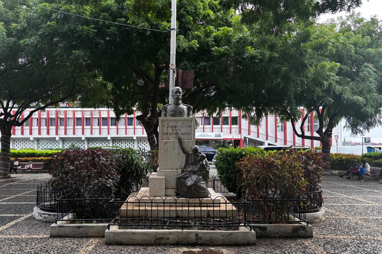 Old Town World Heritage: Historical Tour with a Local Guide