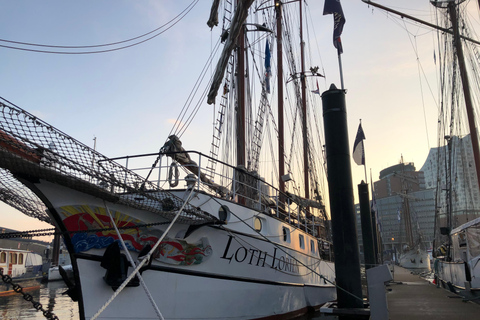 Hamburg Port Anniversary: Cruise on Tall Ship 2h Cruise on Historic Tall Ship Loth Lorien