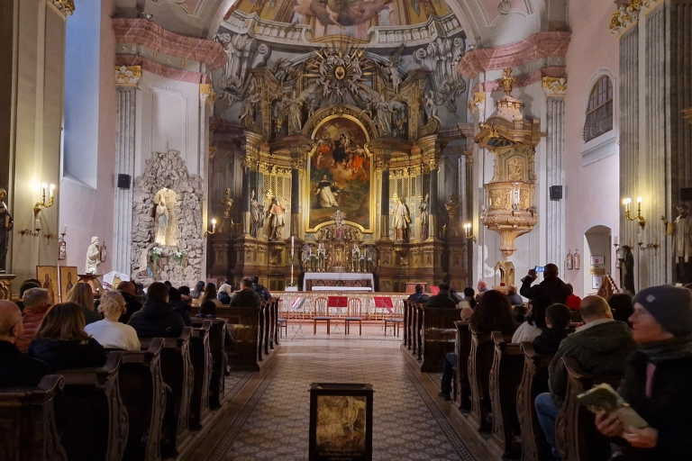 Budapest: Concierto de Música Clásica en la Iglesia de San MiguelVivaldi 4 Estaciones Asientos VIP