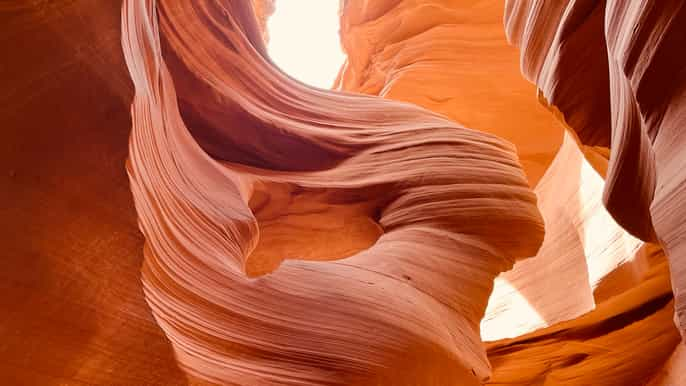 Page: Lower Antelope Canyon Tour with Trained Navajo Guide