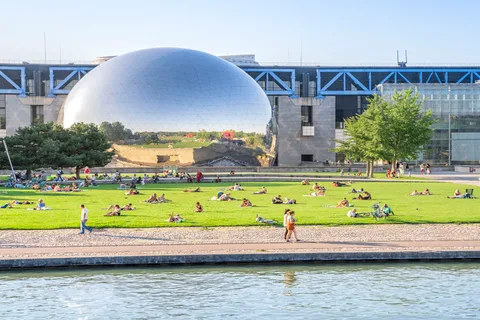 Ingresso para o Museu da Cidade da Ciência e da Indústria