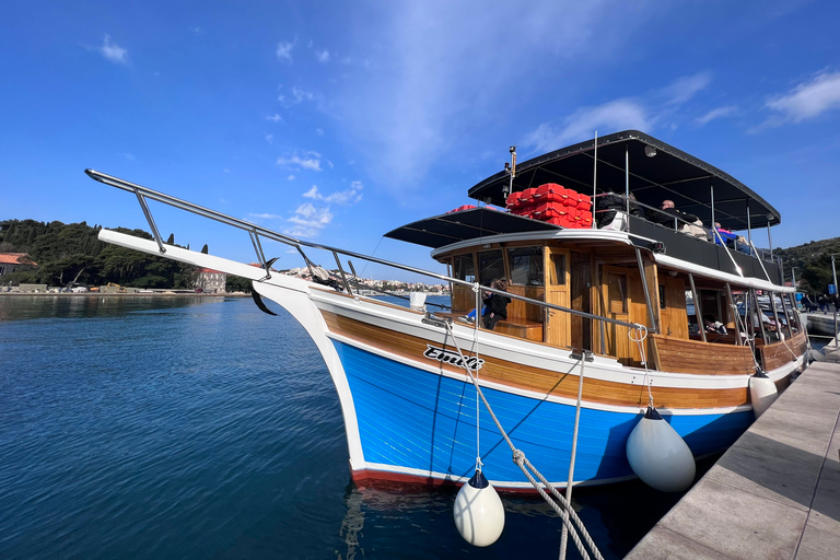 Dubrovnik : croisière dans les îles Élaphites avec déjeuner et boissonsDubrovnik : croisière d'une journée aux îles Élaphites avec déjeuner