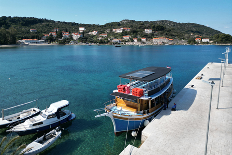 Dubrovnik : croisière dans les îles Élaphites avec déjeuner et boissonsDubrovnik : croisière d'une journée aux îles Élaphites avec déjeuner