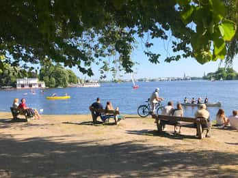 Radtour um die Alster & durch traumhafte Alsterviertel