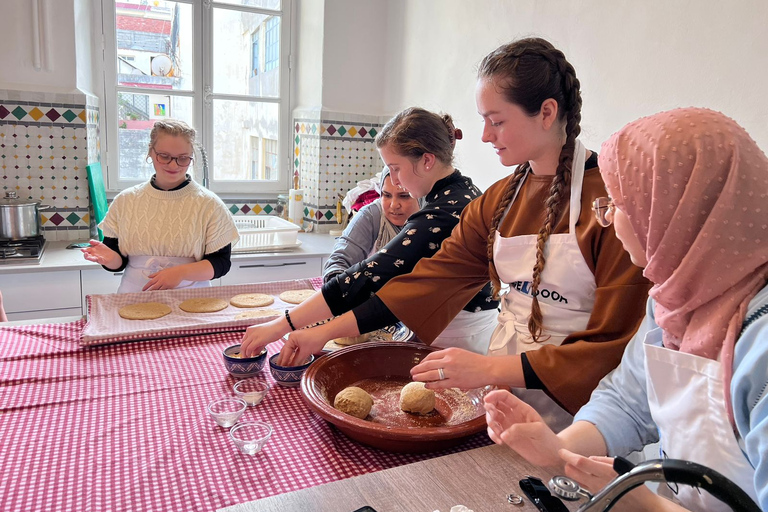 Tangier: Bread Making Class, Tea Ceremony and Market Tour