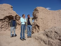 Viagem de um dia a fortalezas do deserto perto de Khiva - Housity