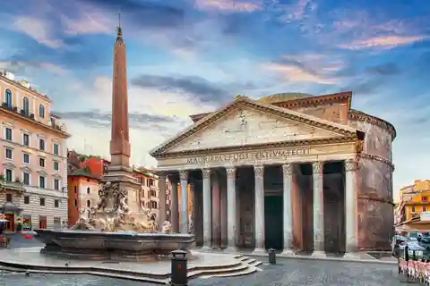 Old Rome Highlights Walking Tour with Guide and Tickets