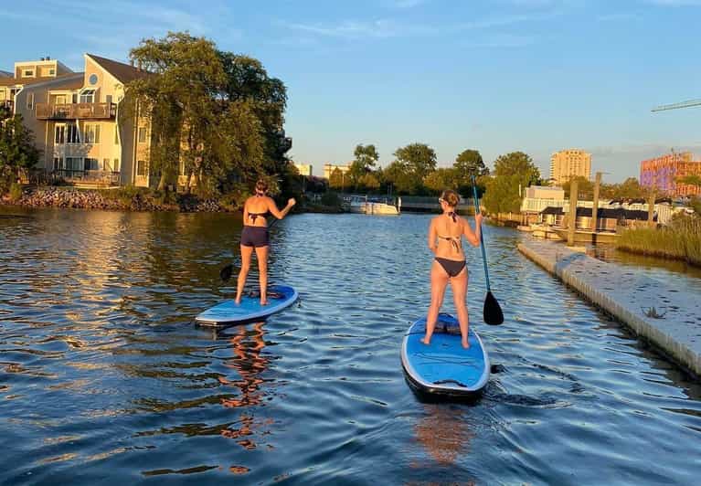 Virginia Beach StandUpPaddleboardingTour bei Sonnenuntergang