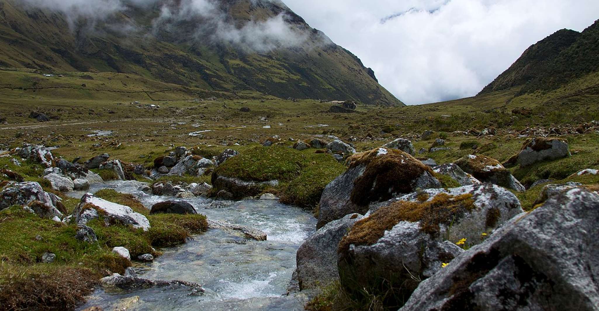 Cusco, Salkantay Trek 4 Days 3 Nights with return by train - Housity